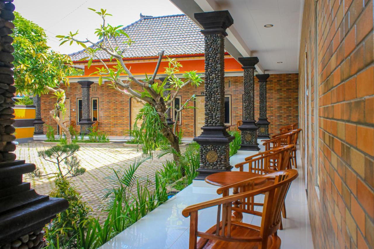 Hotel Niki Jembrana Exterior foto